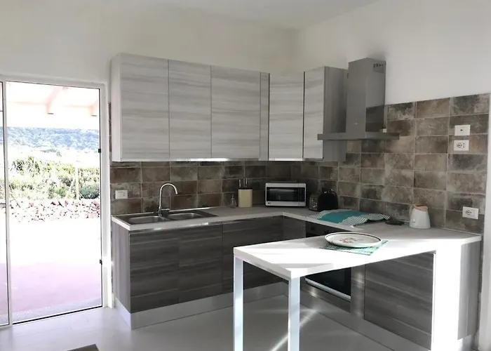 Villa Iride Trinità dʼAgultu