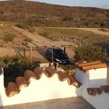 Iride Vila Trinità dʼAgultu